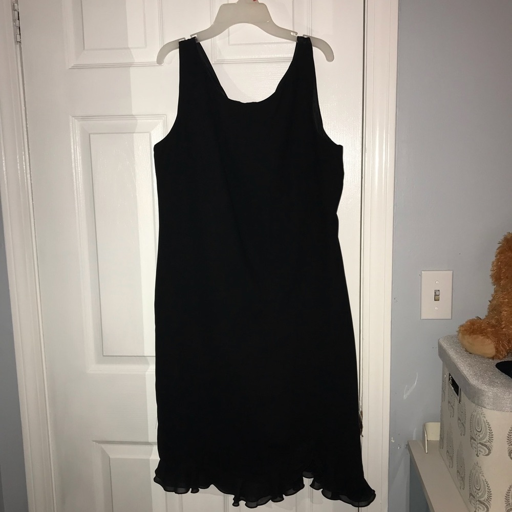 Sleeveless dress